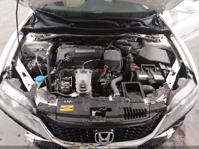 45815235 :رقم المزاد ، 1HGCT1B88FA013645 vin ، 2015 Honda Accord Ex-l مزاد بيع