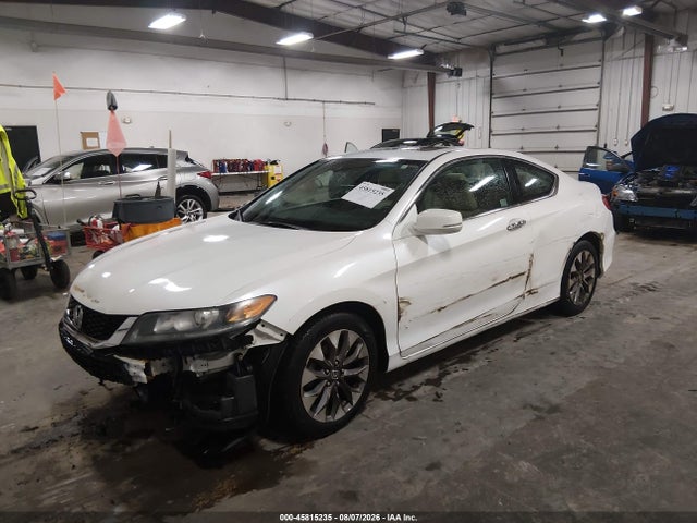 45815235 :رقم المزاد ، 1HGCT1B88FA013645 vin ، 2015 Honda Accord Ex-l مزاد بيع