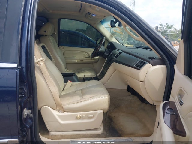 2008 Cadillac Escalade Esv Standard მანქანა იყიდება აუქციონზე, vin: 1GYFK66898R163008, აუქციონის ნომერი: 45815254