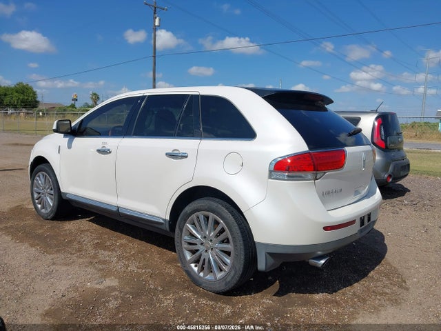 Продаж на аукціоні авто 2011 Lincoln Mkx, vin: 2LMDJ6JK2BBJ15962, номер лоту: 45815256