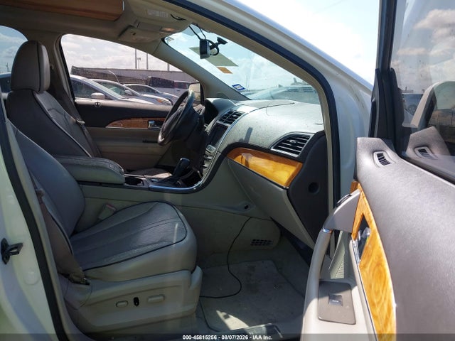 Продаж на аукціоні авто 2011 Lincoln Mkx, vin: 2LMDJ6JK2BBJ15962, номер лоту: 45815256