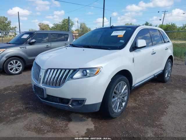 Продаж на аукціоні авто 2011 Lincoln Mkx, vin: 2LMDJ6JK2BBJ15962, номер лоту: 45815256