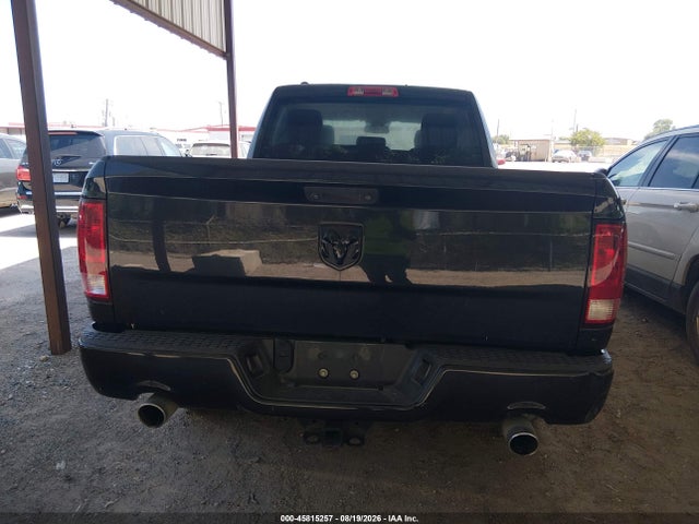 45815257 :رقم المزاد ، 1C6RR6FT7GS133412 vin ، 2016 Ram 1500 Express مزاد بيع