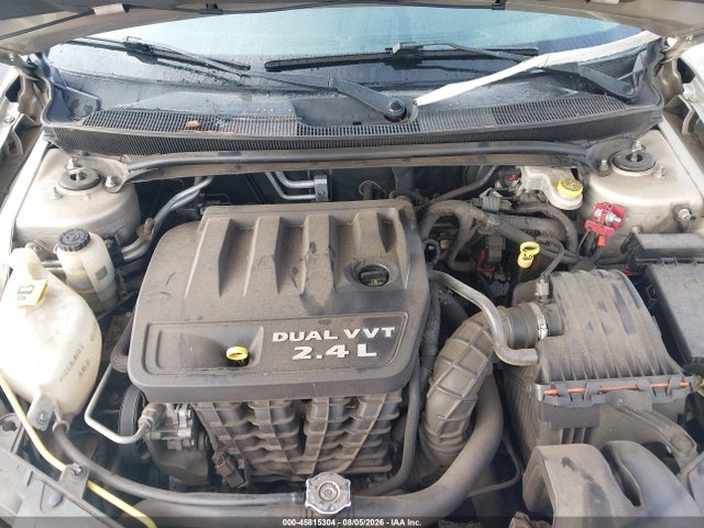 45815304 :رقم المزاد ، 1C3CCBBB2DN678907 vin ، 2013 Chrysler 200 Touring مزاد بيع