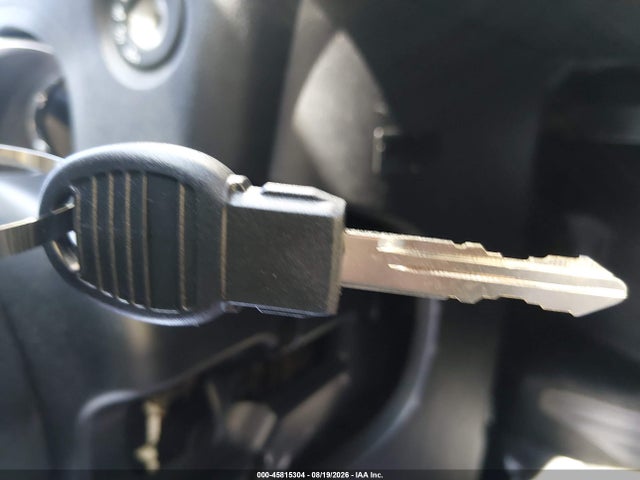 45815304 :رقم المزاد ، 1C3CCBBB2DN678907 vin ، 2013 Chrysler 200 Touring مزاد بيع