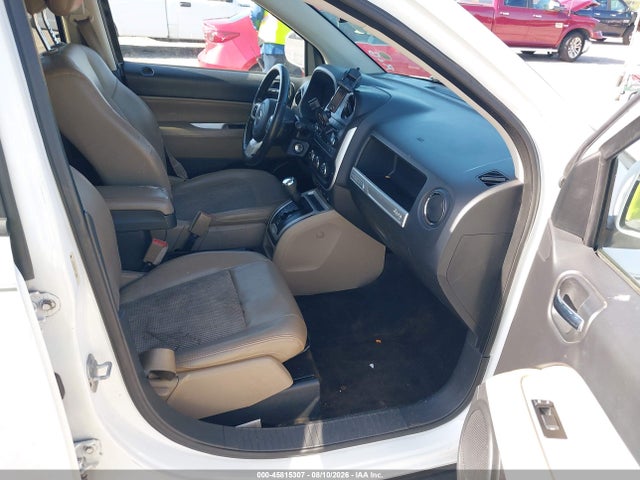 Продаж на аукціоні авто 2015 Jeep Compass Latitude, vin: 1C4NJCEB7FD145861, номер лоту: 45815307