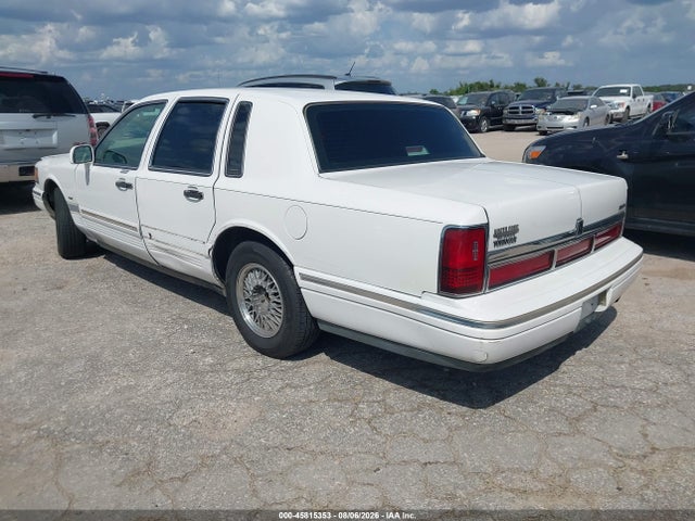 Aukcja sprzedaży 1996 Lincoln Town Car Sgn/dmnd Anv/cypress/jn, vin: 1LNLM82W6TY717697, numer aukcji: 45815353