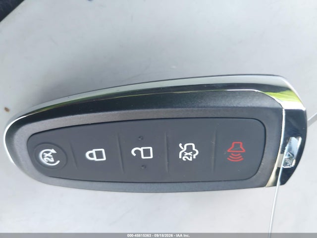 45815363 :رقم المزاد ، 1FADP5CU9GL118992 vin ، 2016 Ford C-max Energi Sel مزاد بيع