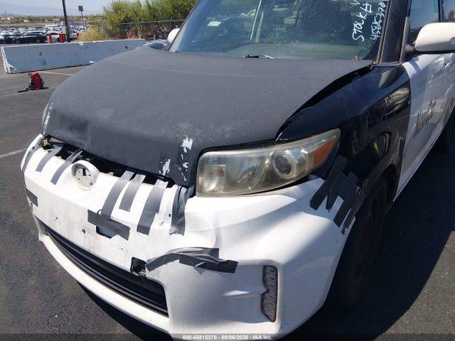 Scion XB 2014 JTLZE4FE6EJ062558 Image 6