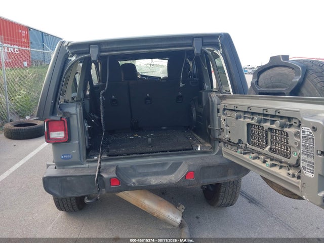 1C4HJXEN8PW702474 Jeep Wrangler 4-door Sahara 4x4