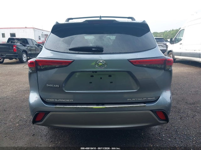 2023 Toyota Highlander Platinum მანქანა იყიდება აუქციონზე, vin: 5TDKDRBH1PS519702, აუქციონის ნომერი: 45815410