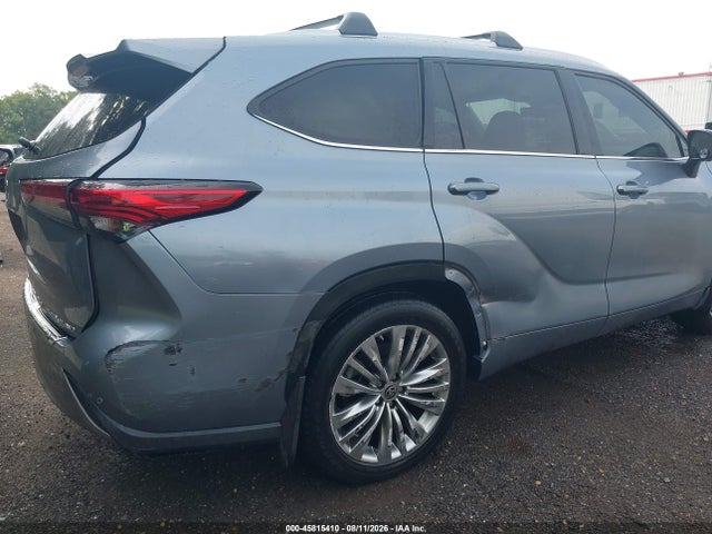 2023 Toyota Highlander Platinum მანქანა იყიდება აუქციონზე, vin: 5TDKDRBH1PS519702, აუქციონის ნომერი: 45815410