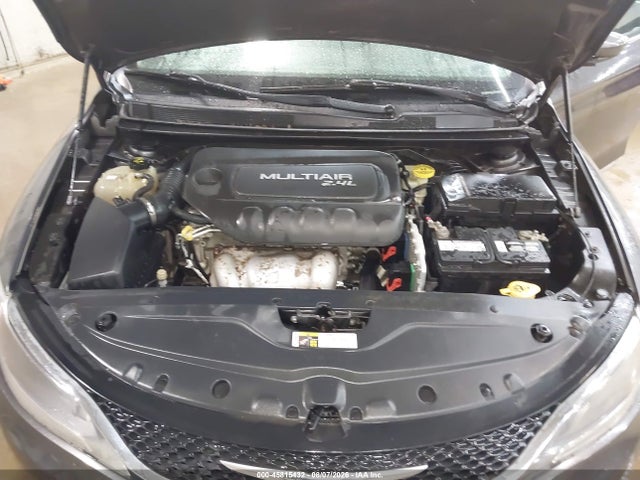 Aukcja sprzedaży 2015 Chrysler 200 Limited, vin: 1C3CCCAB7FN692618, numer aukcji: 45815432