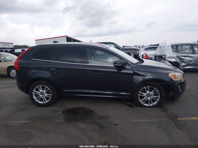 Продаж на аукціоні авто 2015 Volvo Xc60 T5 Premier, vin: YV440MDK6F2698273, номер лоту: 45815489
