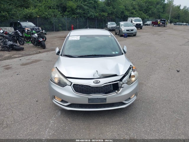 2015 Kia Forte Ex მანქანა იყიდება აუქციონზე, vin: KNAFX5A88F5308288, აუქციონის ნომერი: 45815519