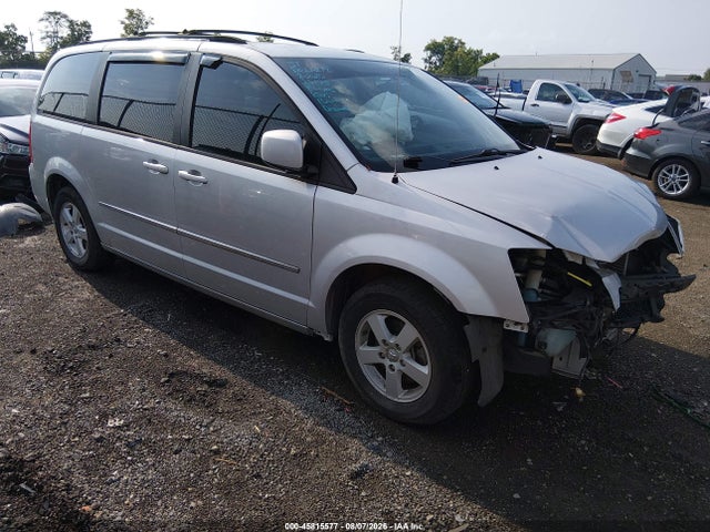 Продажа на аукционе авто 2010 Dodge Grand Caravan Sxt, vin: 2D4RN5D1XAR251708, номер лота: 45815577