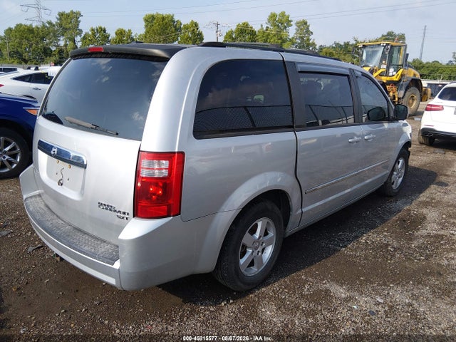 Продажа на аукционе авто 2010 Dodge Grand Caravan Sxt, vin: 2D4RN5D1XAR251708, номер лота: 45815577