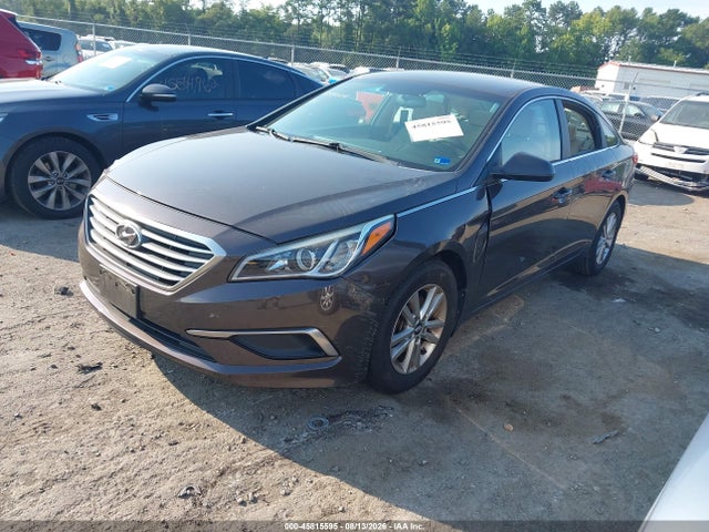 Hyundai SONATA SE 2017 5NPE24AF1HH588516 Image 2