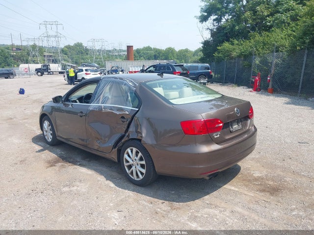 3VWB17AJ8EM429622 Volkswagen Jetta 1.8t Se