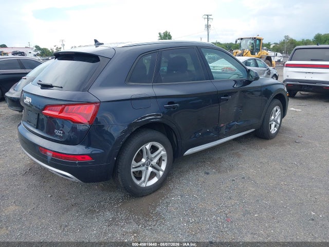 2018 Audi Q5 2.0t Premium/2.0t Tech Premium მანქანა იყიდება აუქციონზე, vin: WA1ANAFY3J2036516, აუქციონის ნომერი: 45815640
