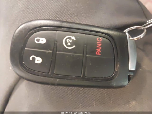 45815642 :رقم المزاد ، 1C4PJMBX6KD231025 vin ، 2019 Jeep Cherokee Trailhawk 4x4 مزاد بيع