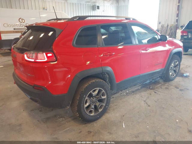 45815642 :رقم المزاد ، 1C4PJMBX6KD231025 vin ، 2019 Jeep Cherokee Trailhawk 4x4 مزاد بيع