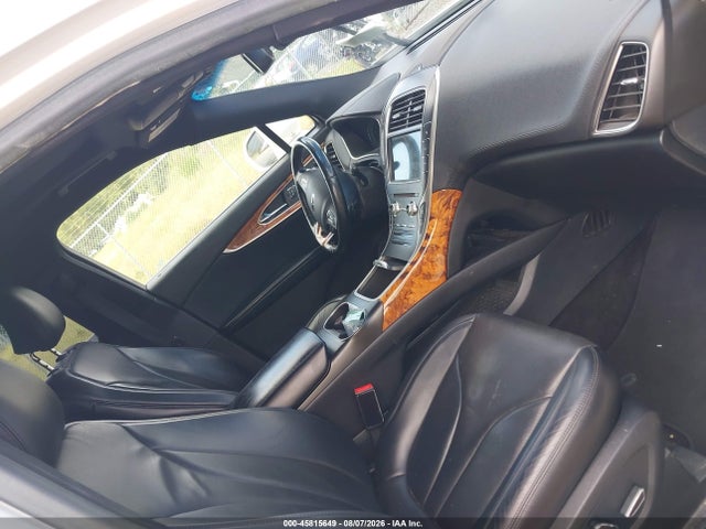45815649 :رقم المزاد ، 2LMPJ6LR8GBL64040 vin ، 2016 Lincoln Mkx Reserve مزاد بيع
