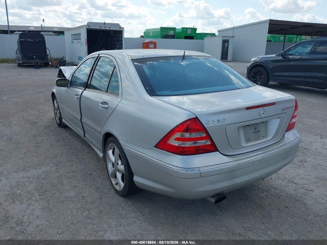 45815684 :رقم المزاد ، WDBRF40J05F670480 vin ، 2005 Mercedes-benz C 230 Kompressor Sport مزاد بيع