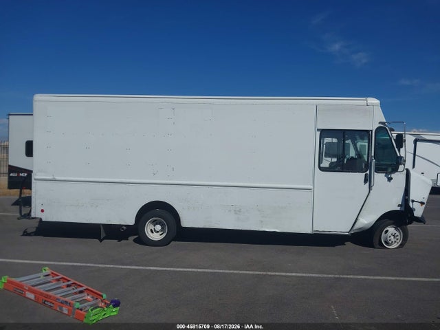 Продажа на аукционе авто 2014 Ford E-450 Stripped, vin: 1FC3E4KL2EDB09976, номер лота: 45815709