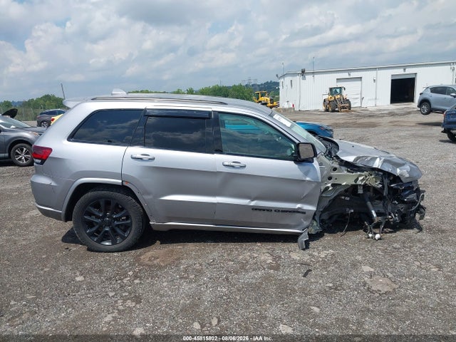 Продаж на аукціоні авто 2021 Jeep Grand Cherokee Laredo X 4x4, vin: 1C4RJFAG1MC552422, номер лоту: 45815802