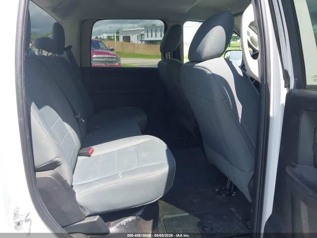 45815806 :رقم المزاد ، 3C63R3GL2HG703506 vin ، 2017 Ram 3500 مزاد بيع