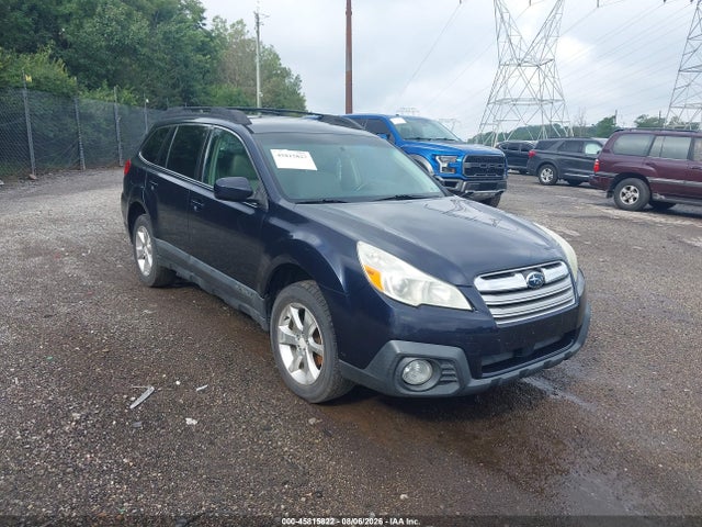45815822 :رقم المزاد ، 4S4BRBGC1D3310135 vin ، 2013 Subaru Outback 2.5i Premium مزاد بيع