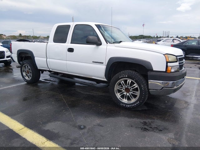 2006 Chevrolet Silverado 2500hd Work Truck მანქანა იყიდება აუქციონზე, vin: 1GCHC29U76E134771, აუქციონის ნომერი: 45815843