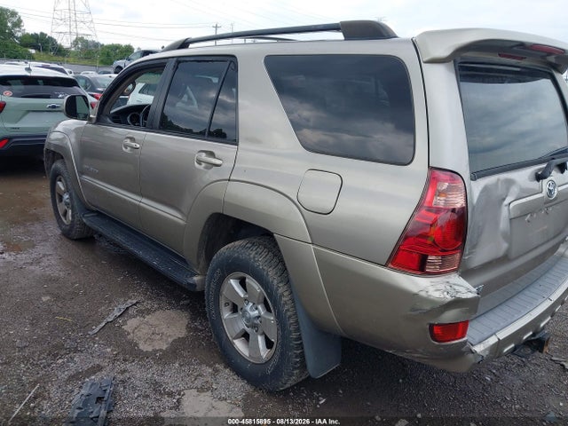 Продажа на аукционе авто 2005 Toyota 4runner Limited V8, vin: JTEBT17R050052452, номер лота: 45815895