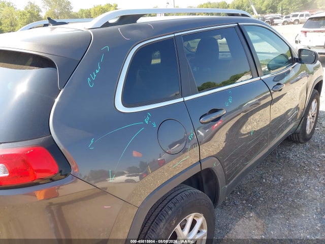 2015 Jeep Cherokee Latitude მანქანა იყიდება აუქციონზე, vin: 1C4PJMCS7FW625050, აუქციონის ნომერი: 45815904