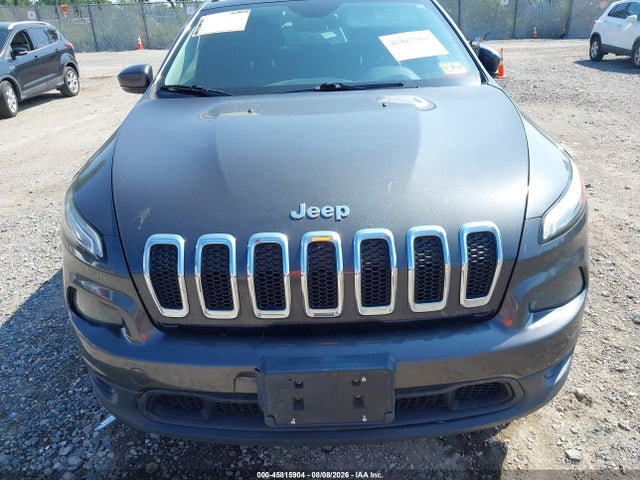 2015 Jeep Cherokee Latitude მანქანა იყიდება აუქციონზე, vin: 1C4PJMCS7FW625050, აუქციონის ნომერი: 45815904