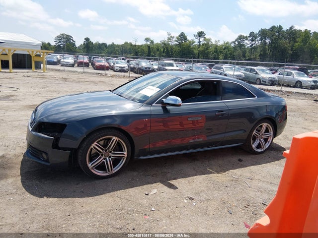 Продажа на аукционе авто 2011 Audi S5 4.2 Premium Plus, vin: WAUVVAFR5BA082711, номер лота: 45815917
