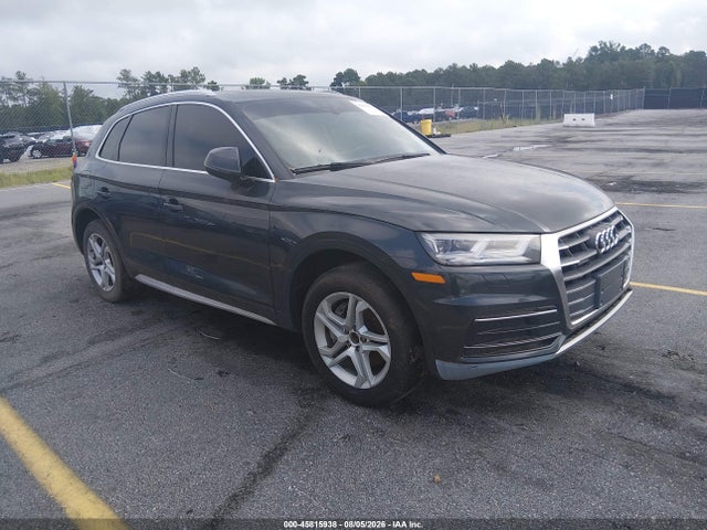 45815938 :رقم المزاد ، WA1BNAFY7J2016774 vin ، 2018 Audi Q5 2.0t Premium/2.0t Tech Premium مزاد بيع