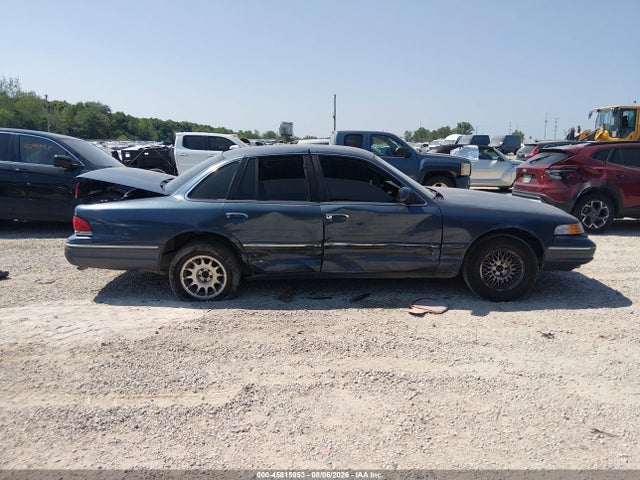 Продаж на аукціоні авто 1997 Ford Crown Victoria Lx, vin: 2FALP74W6VX228308, номер лоту: 45815953