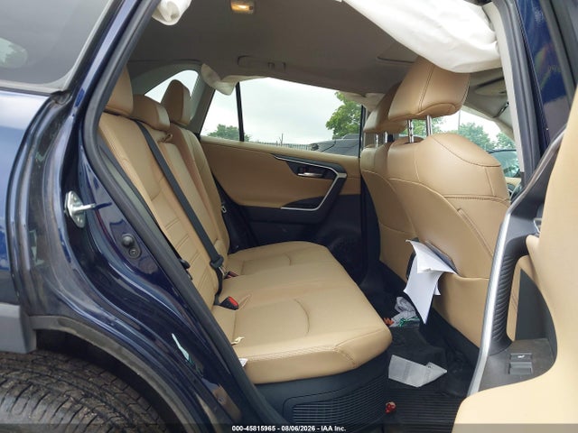 Продаж на аукціоні авто 2021 Toyota Rav4 Hybrid Limited, vin: 2T3D6RFV7MW023817, номер лоту: 45815965