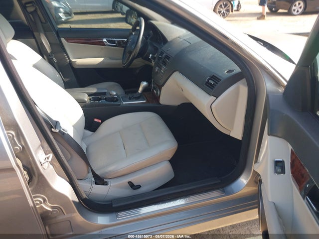 45815973 :رقم المزاد ، WDDGF54XX9R066930 vin ، 2009 Mercedes-benz C 300 Luxury/sport مزاد بيع