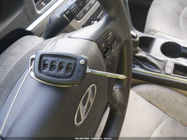 Продаж на аукціоні авто 2017 Hyundai Sonata Se, vin: 5NPE24AF4HH472176, номер лоту: 45815989