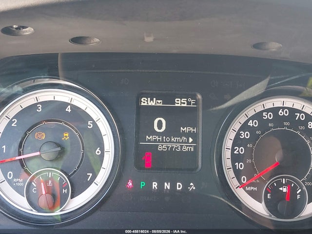 45816024 :رقم المزاد ، 3C6RR7KT7JG123666 vin ، 2018 Ram 1500 Express  4x4 5'7 Box مزاد بيع