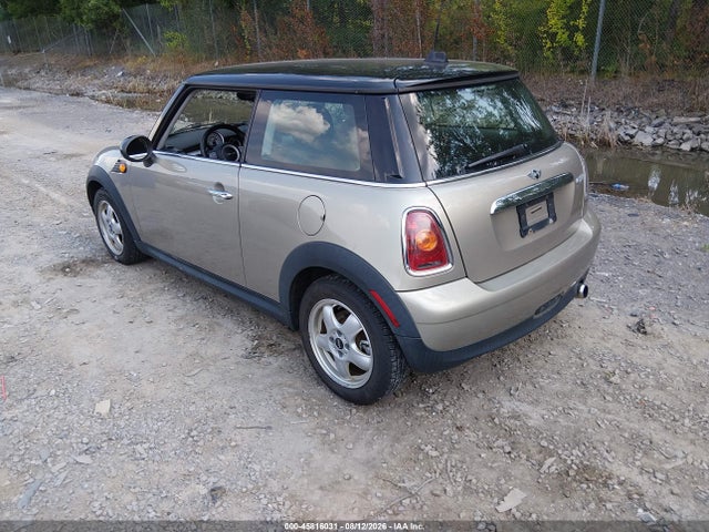 Продажа на аукционе авто 2009 Mini Cooper, vin: WMWMF33519TU75187, номер лота: 45816031