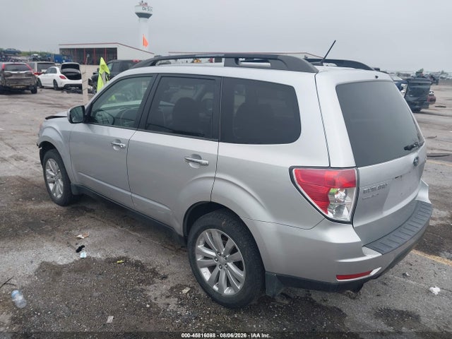 45816088 :رقم المزاد ، JF2SHAEC5BH709975 vin ، 2011 Subaru Forester 2.5x Limited مزاد بيع