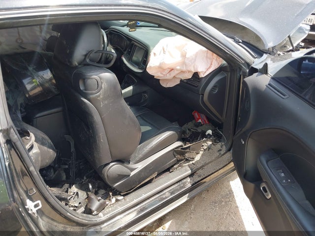 45816137 :رقم المزاد ، 2C3CDZBT7GH218301 vin ، 2016 Dodge Challenger R/t Plus مزاد بيع