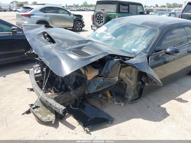 45816137 :رقم المزاد ، 2C3CDZBT7GH218301 vin ، 2016 Dodge Challenger R/t Plus مزاد بيع