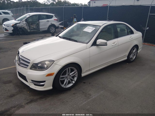2012 Mercedes-benz C 300 Sport 4matic მანქანა იყიდება აუქციონზე, vin: WDDGF8BB2CF915644, აუქციონის ნომერი: 45816148