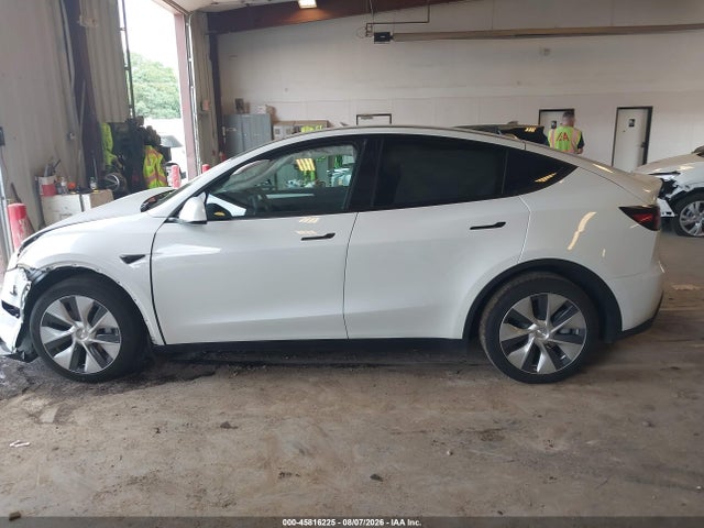 Продаж на аукціоні авто 2023 Tesla Model Y Awd/long Range Dual Motor All-wheel Drive, vin: 7SAYGDEE7PF619509, номер лоту: 45816225