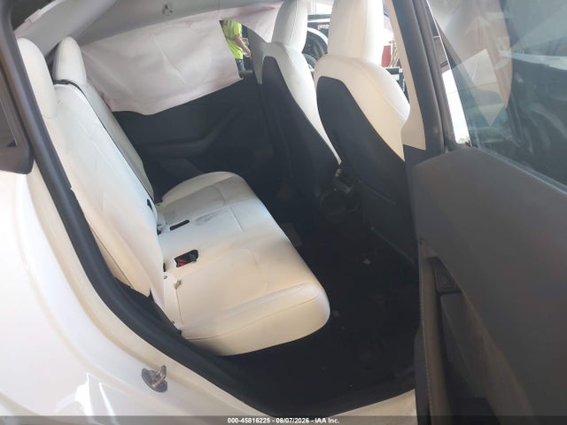 Продаж на аукціоні авто 2023 Tesla Model Y Awd/long Range Dual Motor All-wheel Drive, vin: 7SAYGDEE7PF619509, номер лоту: 45816225